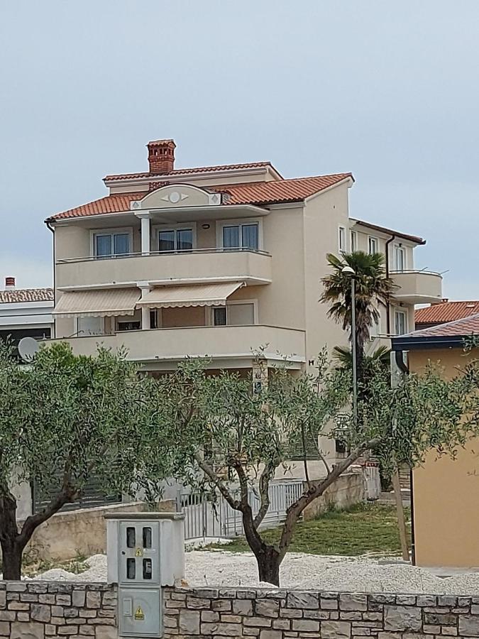 Emma Demarin Apartments Medulin Luaran gambar